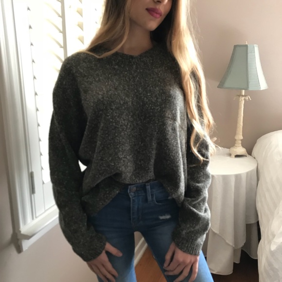 Anthropologie Sweaters - Anthropologie Beautiful Sweater